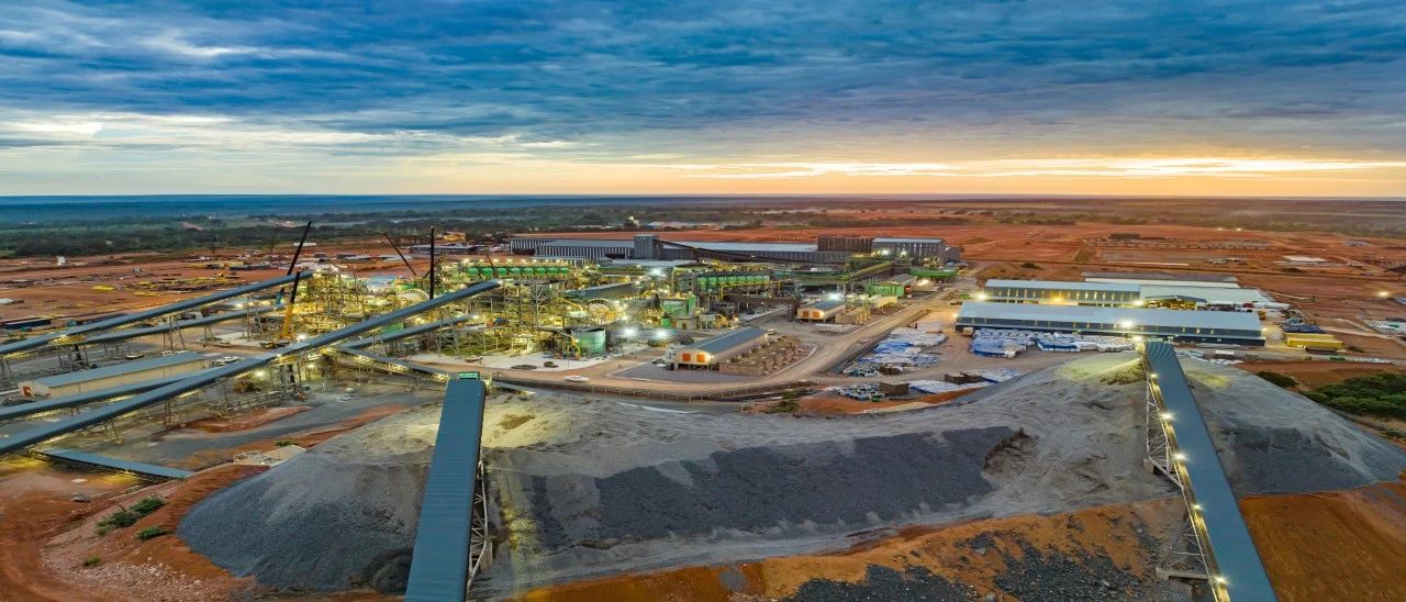 1727082432820295.jpg 3.jpg